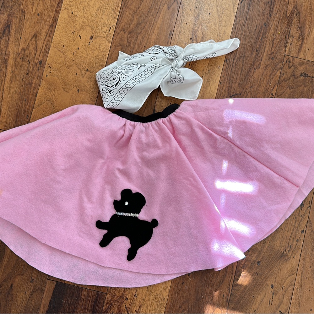 Little girl poodle skirt